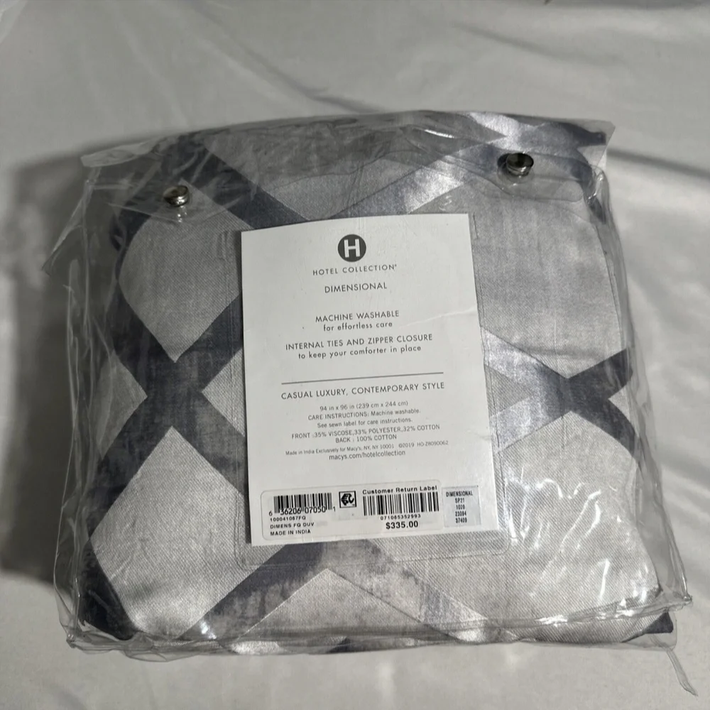NIB $335 [ Full / Queen ] Duvet Cover‎ for Hotel Collection Dimensional